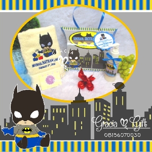 HAMPERS DAN SOUVENIR BANDUNG  Gracia Gift Manye Bandung, Tasikmalaya, Jakarta, Cianjur, Garut  menyediakan berbagai macam keranjang rotan dengan berbagai macam bentuk dan ukuran custom  untuk berbagai keperluan seperti soovenir ulang tahun, goodie bag, manye, manyuek, baby full month, sebulanan bayi, souvenir aqiqah, promosi perusahaan 