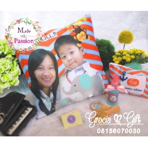 HAMPERS DAN SOUVENIR BANDUNG  Kami Gracia Gift Bandung menyediakan berbagai macam hampers untuk berbagai keperluan seperti souvenir ulang tahun, souvenir manyue, baby shower souvenir, souvenir pernikahan bandung dll