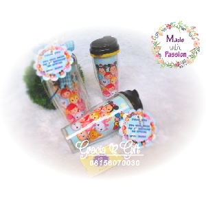 HAMPERS DAN SOUVENIR BANDUNG CUTOM TUMBLER TSUM-TSUM Kami Gracia Gift Bandung menyediakan berbagai macam hampers untuk berbagai keperluan seperti souvenir ulang tahun, souvenir manyue, baby shower souvenir, souvenir pernikahan bandung dll