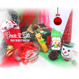 HAMPERS DAN SOUVENIR BANDUNG hampers natal pyrex Kami Gracia Gift Bandung menyediakan berbagai macam hampers untuk berbagai keperluan seperti souvenir ulang tahun, souveniKr manyue, baby shower souvenir, souvenir pernikahan bandung dll