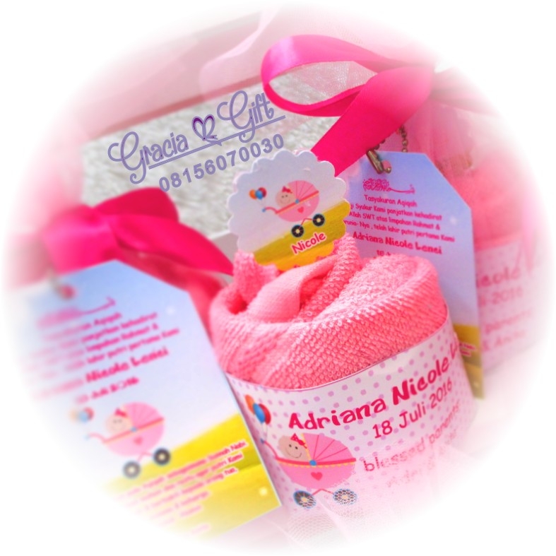 Kami Gracia Gift Bandung menyediakan berbagai macam hampers untuk berbagai keperluan seperti souvenir ulang tahun, souvenir manyue, baby shower souvenir, souvenir pernikahan bandung dll