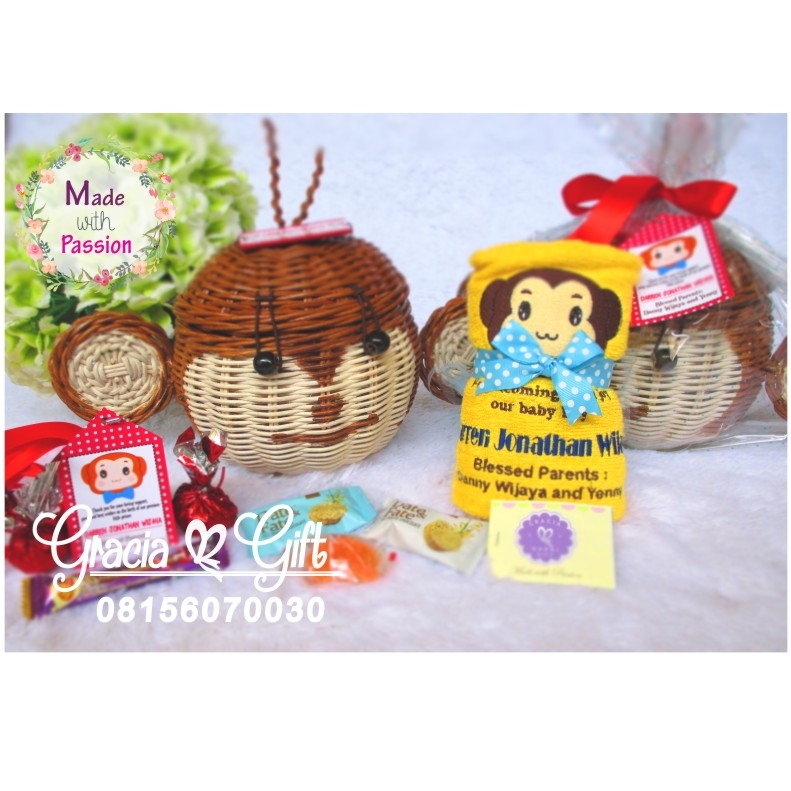 Kami Gracia Gift Bandung menyediakan berbagai macam hampers untuk berbagai keperluan seperti souvenir ulang tahun, souvenir manyue, baby shower souvenir, souvenir pernikahan bandung dll