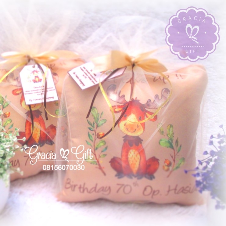 Kami Gracia Gift Bandung menyediakan berbagai macam hampers untuk berbagai keperluan seperti souvenir ulang tahun, souveniKr manyue, baby shower souvenir, souvenir pernikahan bandung dll