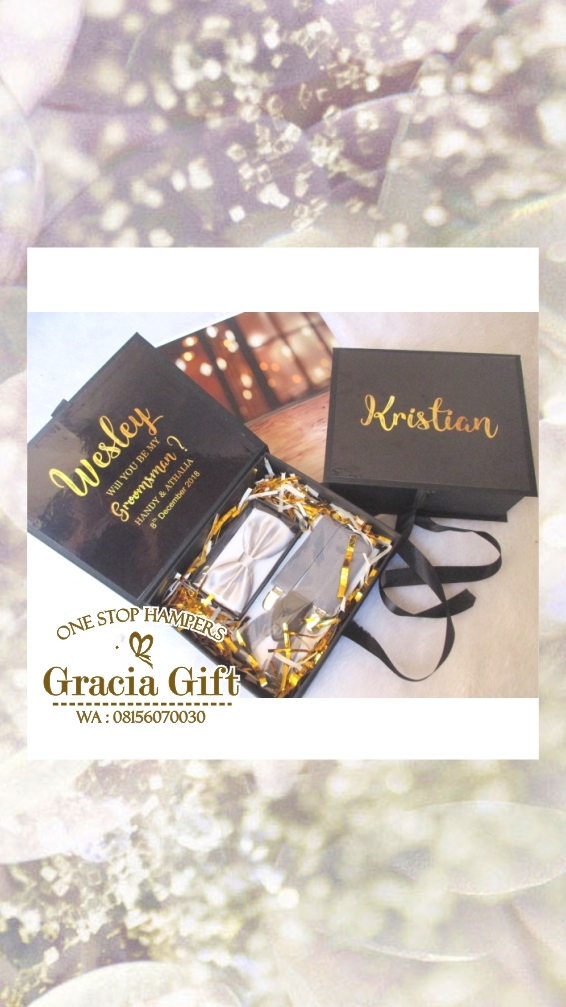 Kami gracia gift hampers bandung ( gracia gift wedding souvenir)menyediakan berbagai macam souvenir wedding , souvenir wedding bandung, souvenir lamaran, engagement hampers, engagement hampers bandung, souvenir pernikahan, souvenir pernikahan bandung, hantaran pengantin, hampers box sangjit, hampers tingjing, baki seserahan, tatingjing