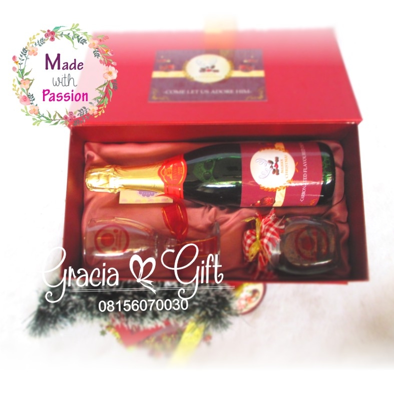Cari hampers Natal elegan dan eksklusif? Gracia Gift menyediakan Christmas hampers dengan kemasan premium, isi custom, cocok untuk keluarga, klien, dan rekan kerja.