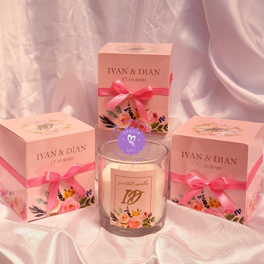 Kami gracia gift hampers bandung ( gracia gift wedding souvenir)menyediakan berbagai macam souvenir wedding , souvenir wedding bandung, souvenir lamaran, engagement hampers, engagement hampers bandung, souvenir pernikahan, souvenir pernikahan bandung, hantaran pengantin, hampers box sangjit, hampers tingjing, baki seserahan, tatingjing
