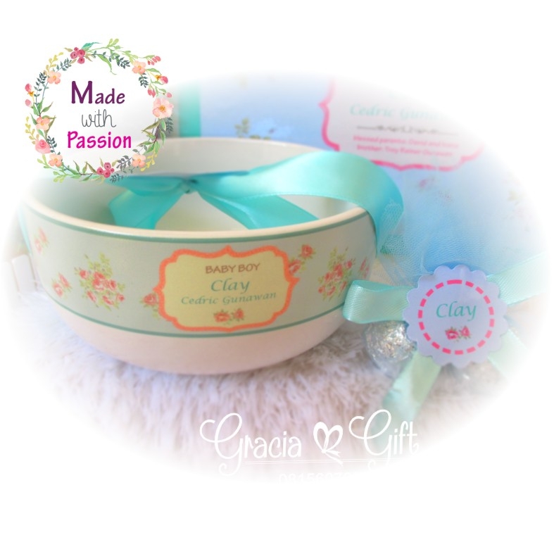 Kami Gracia Gift Bandung menyediakan berbagai macam hampers untuk berbagai keperluan seperti souvenir ulang tahun, souveniKr manyue, baby shower souvenir, souvenir pernikahan bandung dll