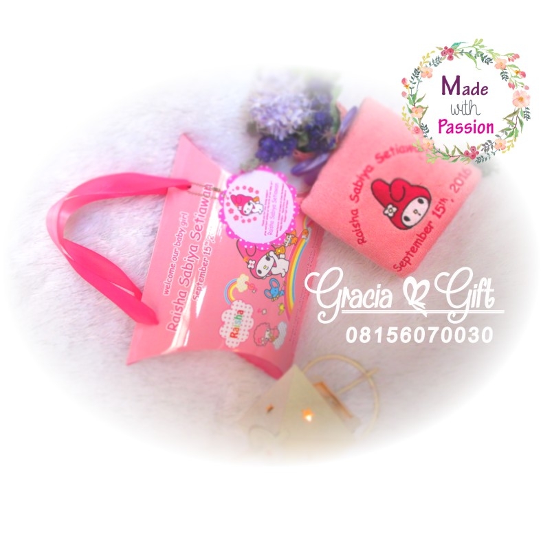 Kami Gracia Gift Bandung menyediakan berbagai macam hampers untuk berbagai keperluan seperti souvenir ulang tahun, souvenir manyue, baby shower souvenir, souvenir pernikahan bandung dll